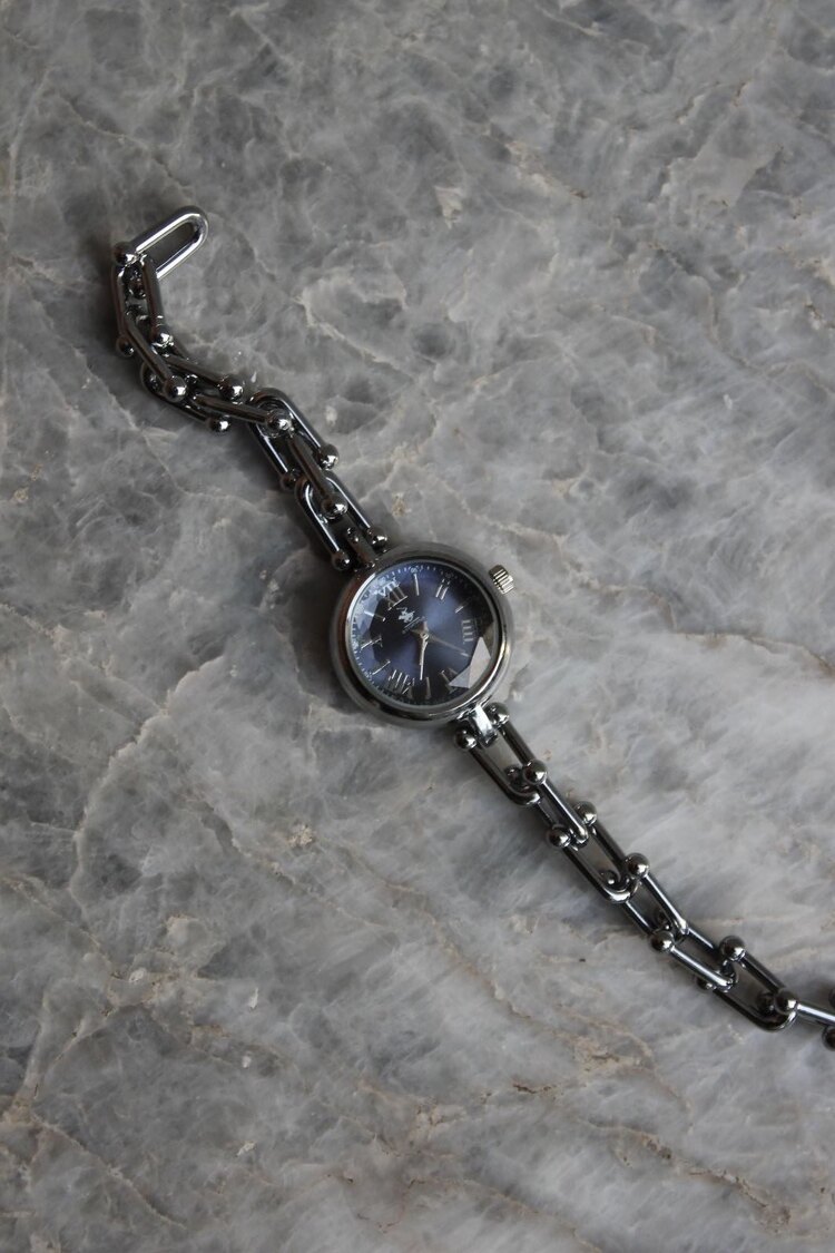  Midnight Silver Oval Kadranlı Çelik Kadın Saat