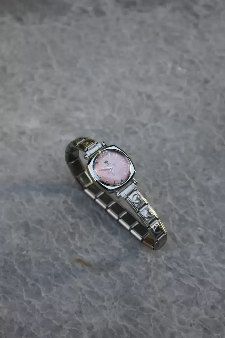 Çelik Silver Kalpli Nomi Charm Pembe Kadın Saat