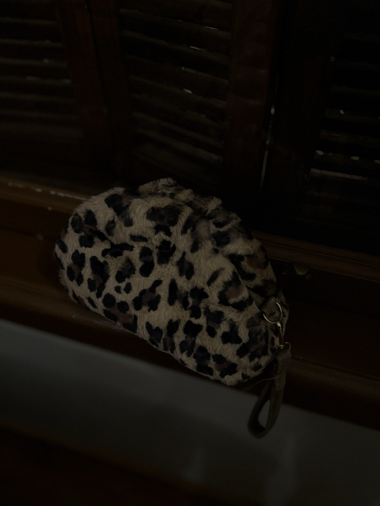 Leopar Peluş Clutch