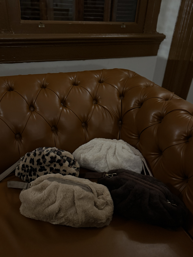 Açık Kahve Peluş Clutch