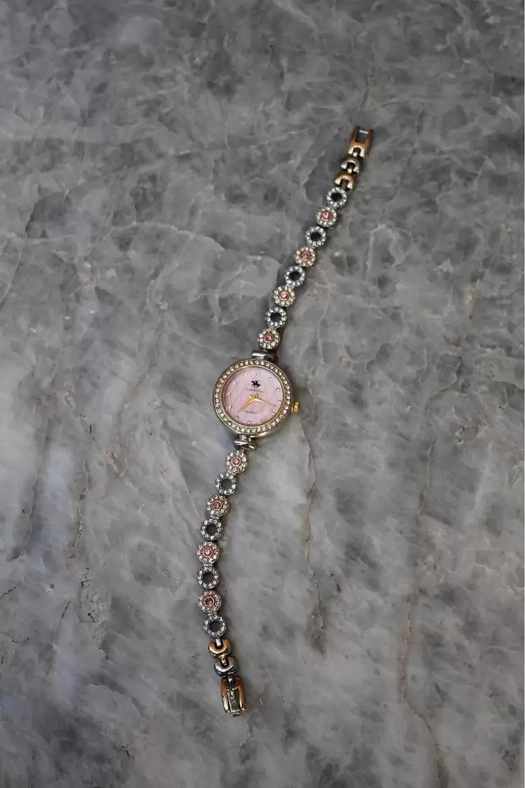 Bella Rosa Pink Oval Taşlı Kadın Saat