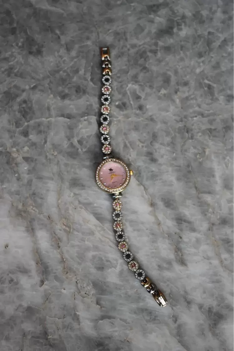 Bella Rosa Pink Oval Taşlı Kadın Saat