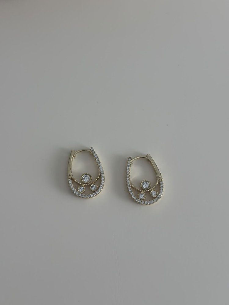 Xuping 14K Taşlı Retro Küpe