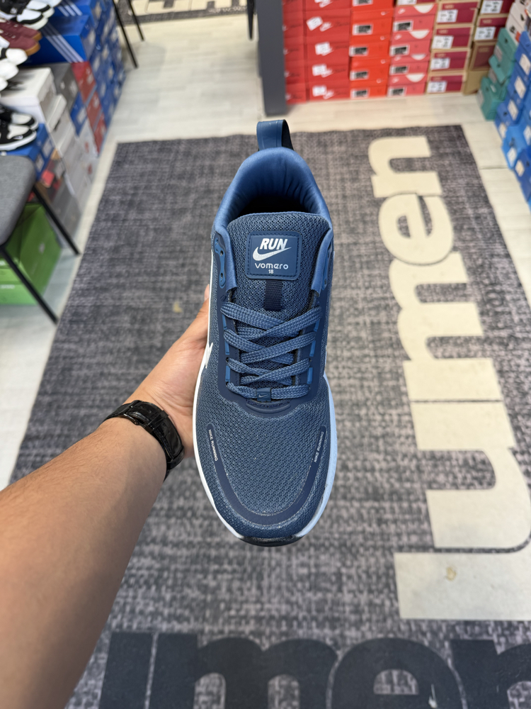 Nike Vomero 18 Lacivert Beyaz