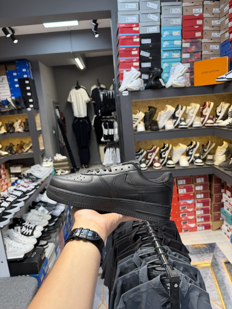 Nike Air Force 1 Siyah