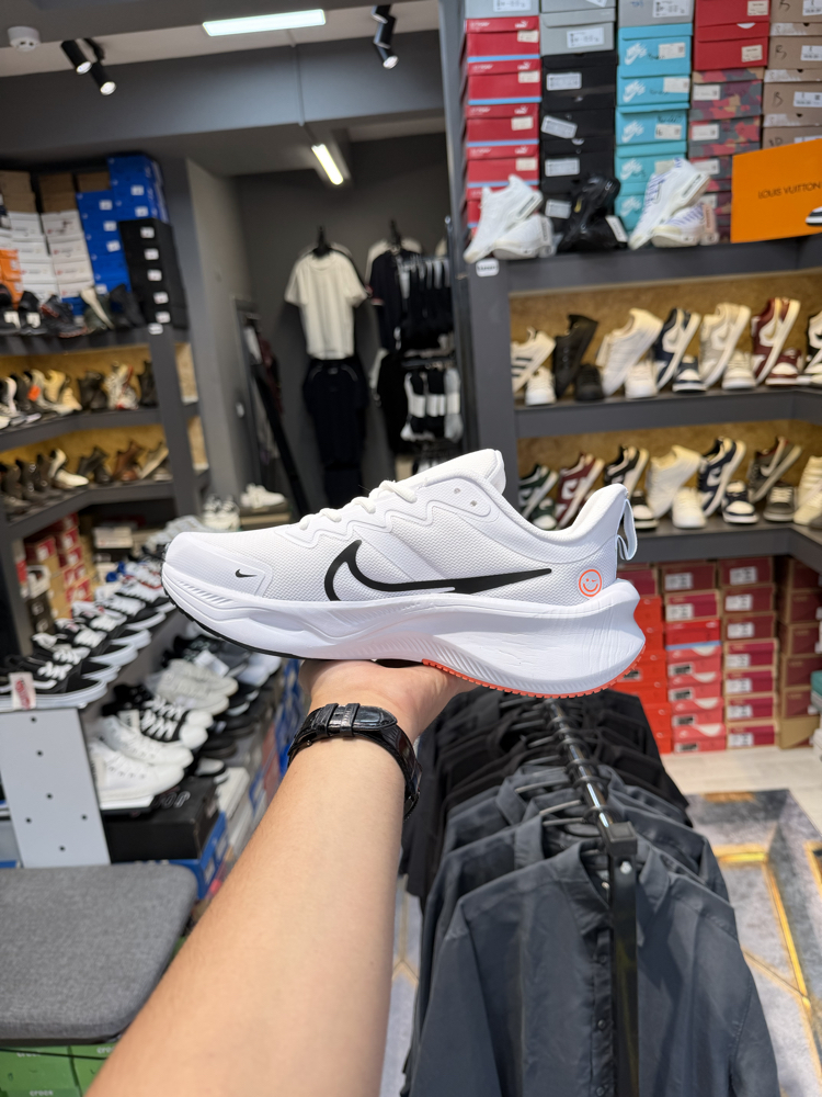 Nike ZoomX Emoji Beyaz Siyah İthal