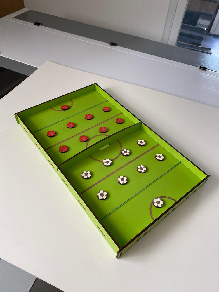 Ahşap Yeşil El Futbol Oyunu, Eğlenceli Futbol Oyunu