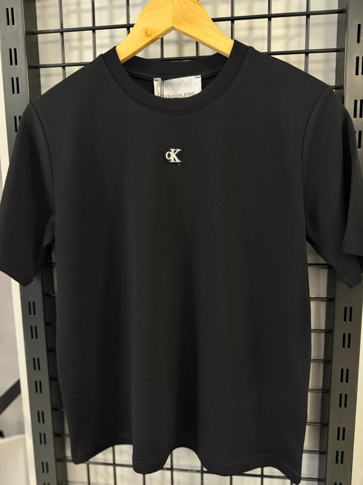 Logo tshirt