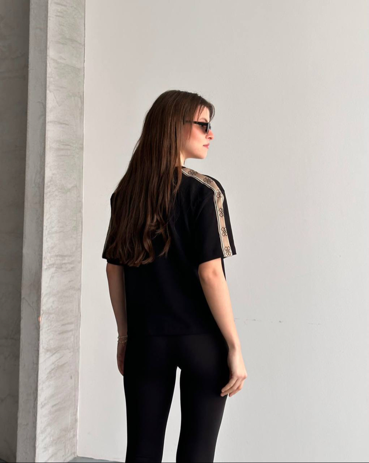 Şerit detay tshirt