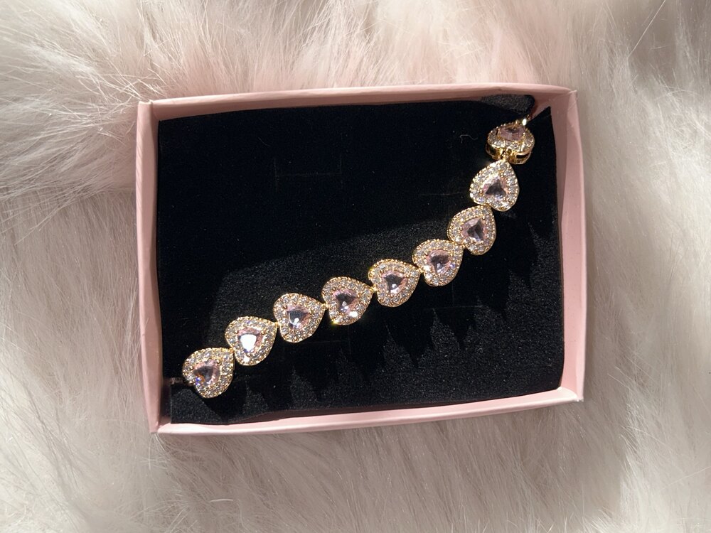 pembe gold kalpli taşlı çelik kolye