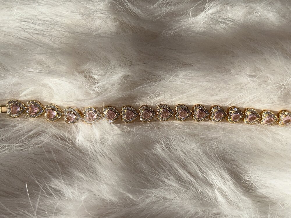 pembe gold kalpli taşlı çelik kolye