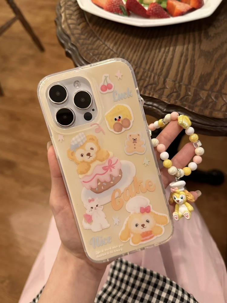Krem rengi Duffy Ayıcıklı Apple Telefon Kılıfı + Charm
