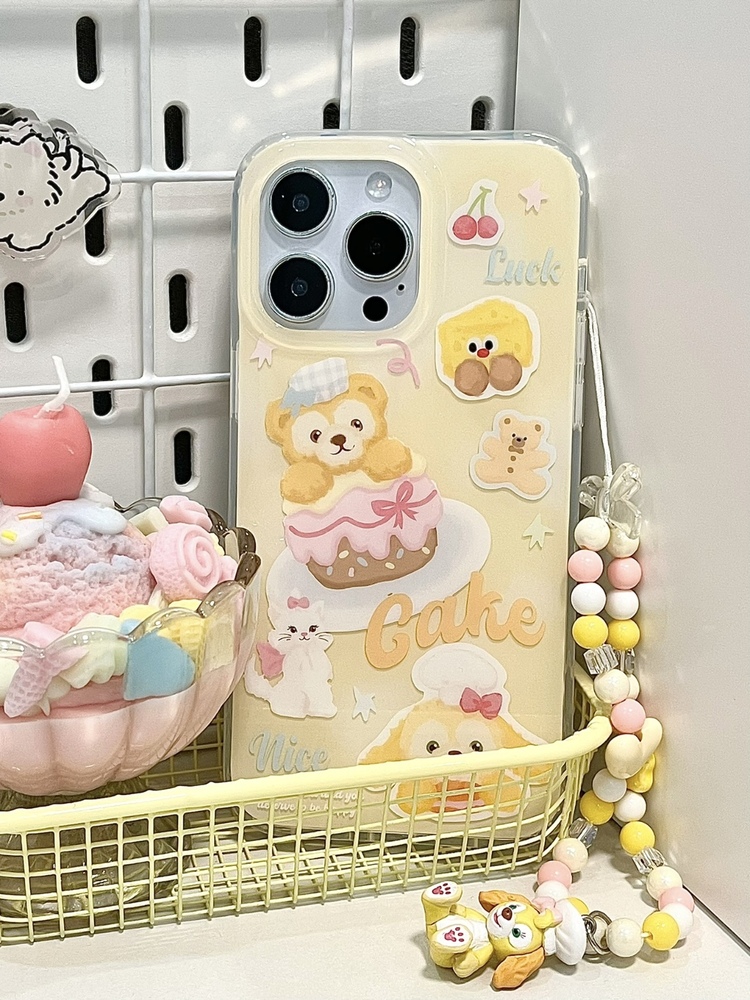 Krem rengi Duffy Ayıcıklı Apple Telefon Kılıfı + Charm