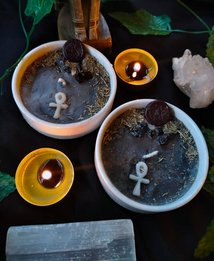 Ankh of the Veil