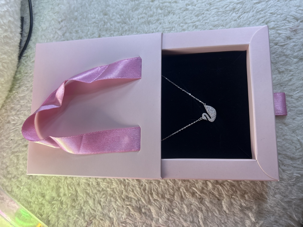 Özel paket kuğu