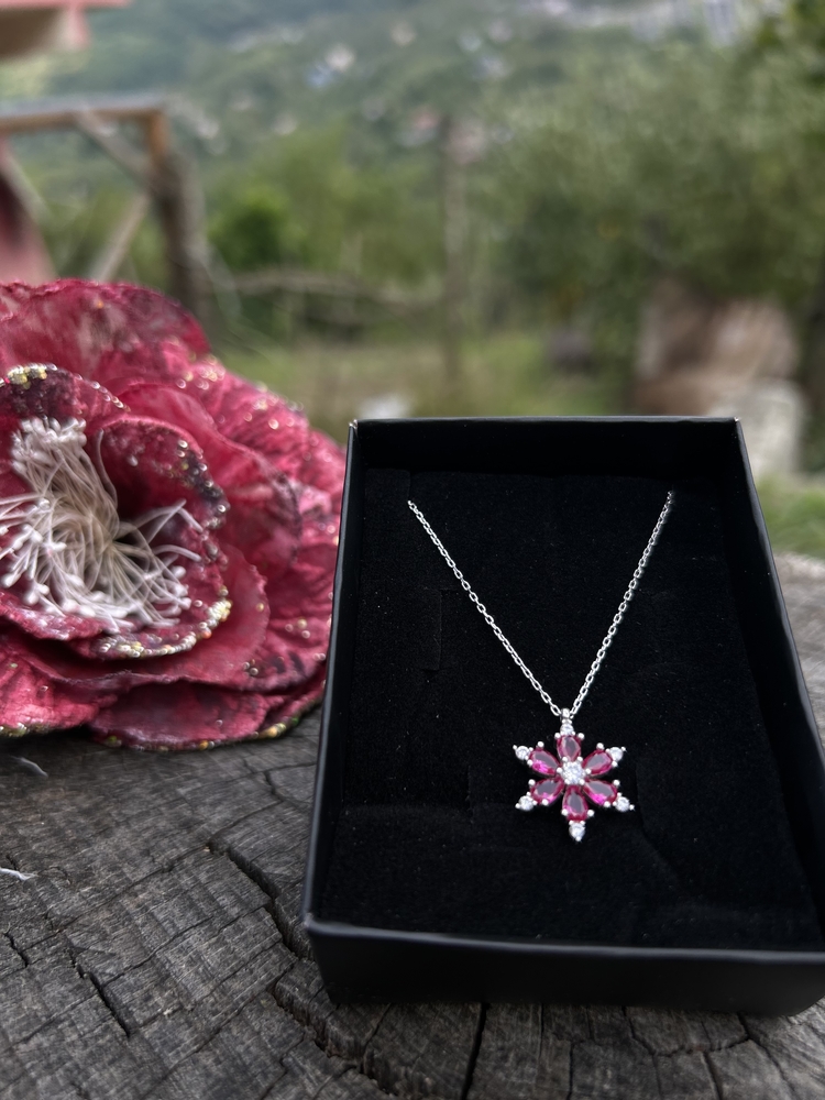 FUŞYA LOTUS