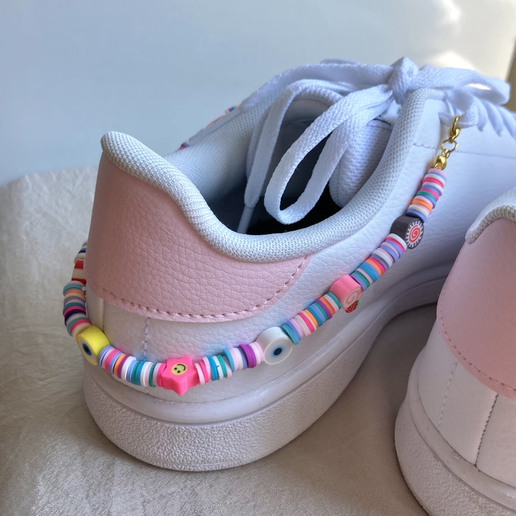El Yapımı Sneakers Charmı