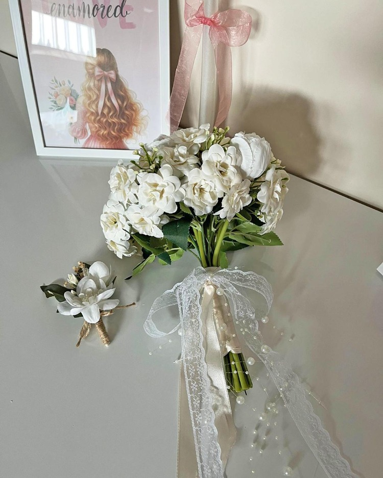 Clara Belle Şakayık Gelin Buketi 2li Set