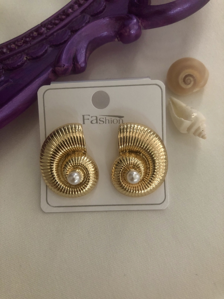 “İncili Spiral Deniz Kabuğu” Küpe