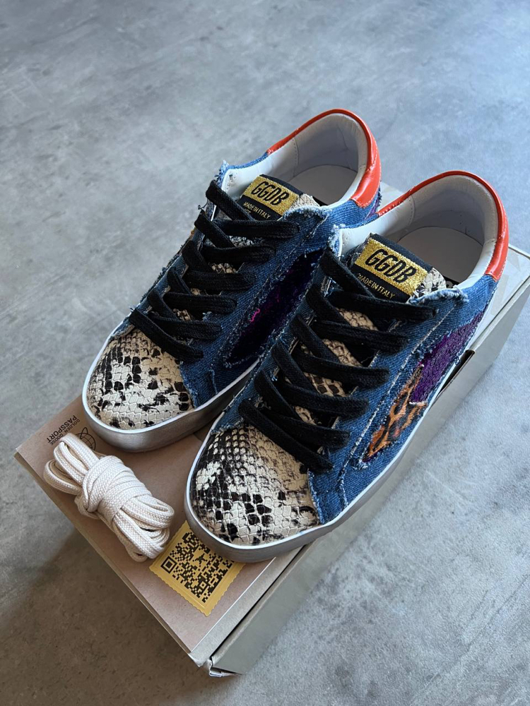 Golden goose
