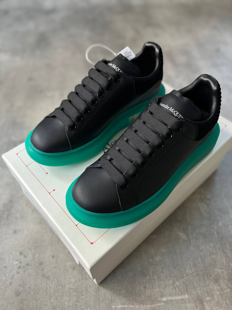 Alexander Mcqueen 