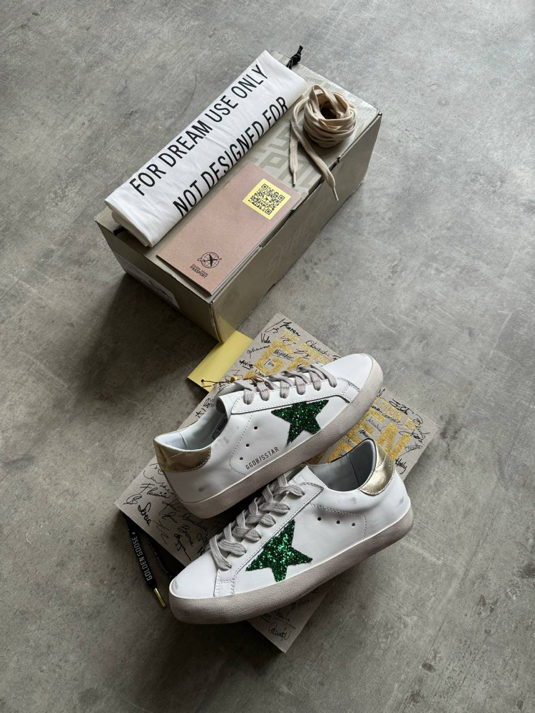 Golden goose