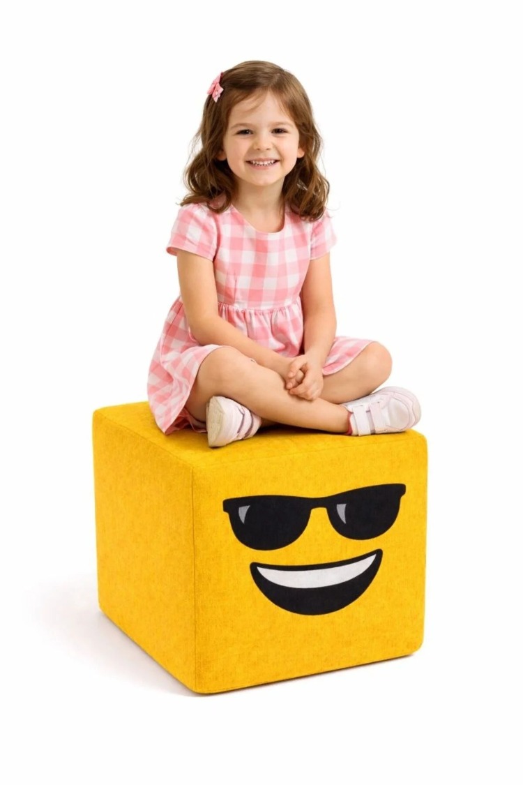 Emoji Puf Koltuk 50x50 cm – Sevimli, Konforlu ve Dekoratif Tasarım