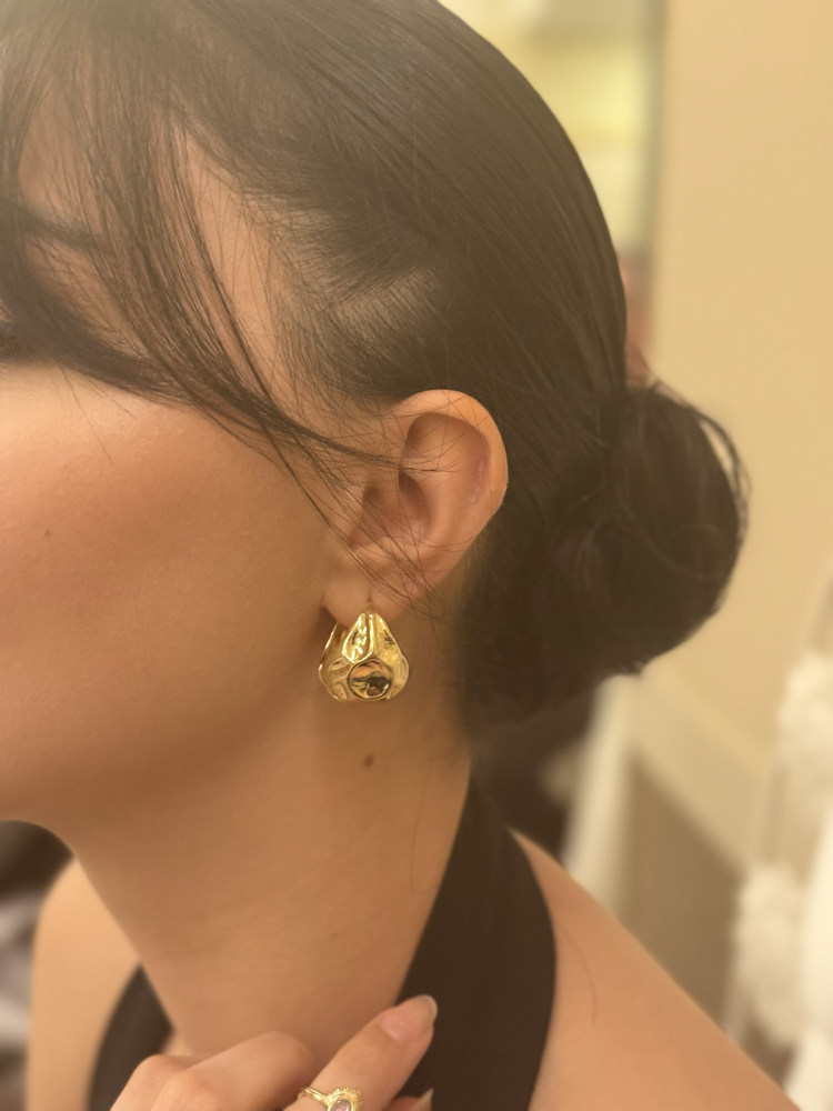 Mng Tasarım Gold Küpe