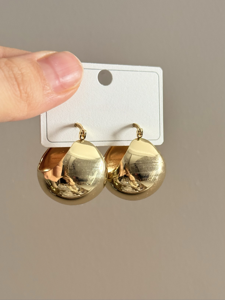 Misa Gold Top Küpe