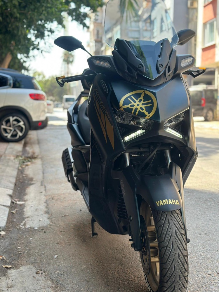 YAMAHA XMAX STİCKER SET GOLD
