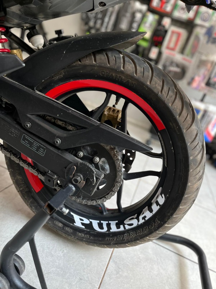 PULSAR NS200 JANT ŞERİDİ KIRMIZI (ORACAL)