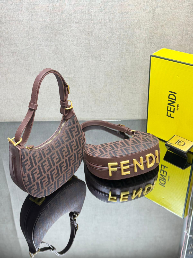 FENDİ ÇANTA