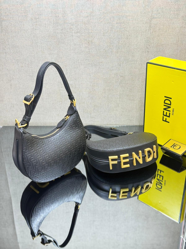 FENDİ ÇANTA