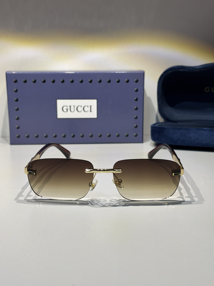 Gucci Unisex Güneş Gözlüğü GC24