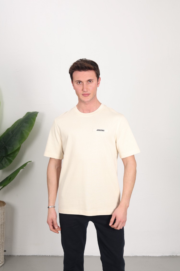 JACQUEMUS T-SHIRT