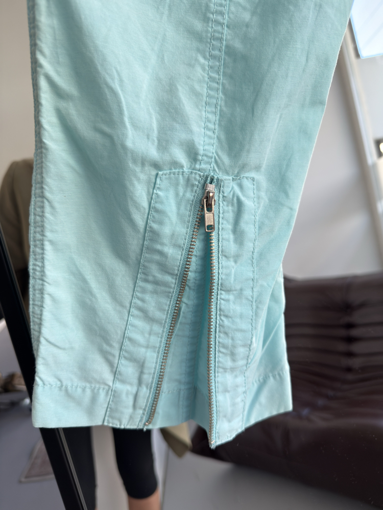 Baby Blue Capri 