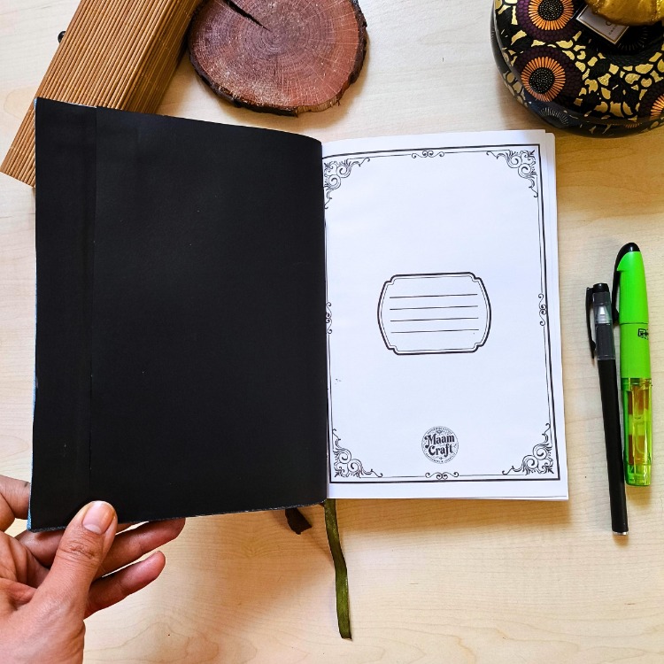 Püsküllü Denim - Ciltli A5 Defter