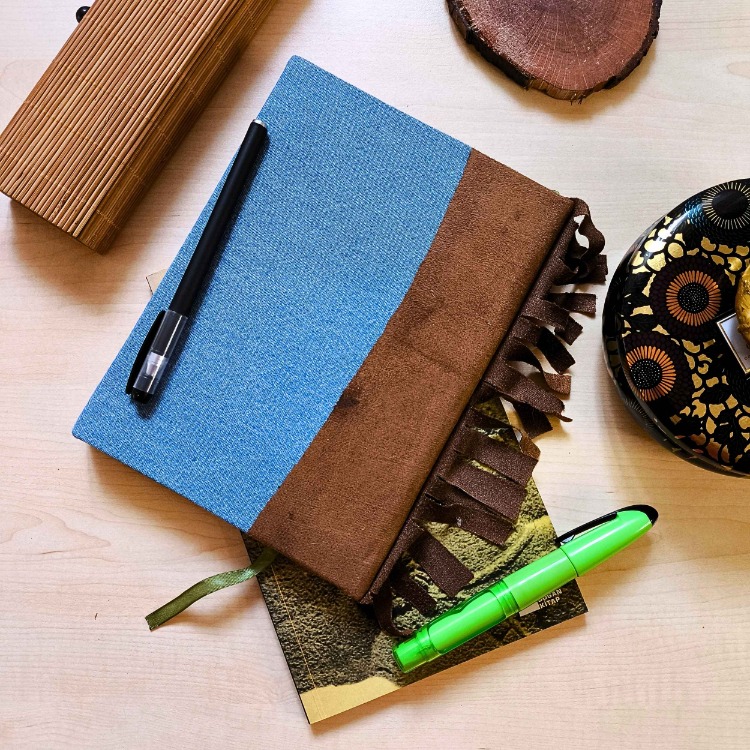 Püsküllü Denim - Ciltli A5 Defter
