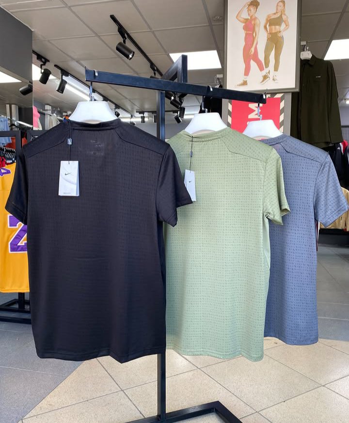 PERFORMANS TSHIRT 