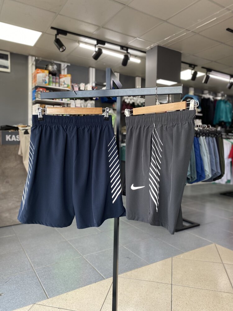 woven fabrics short
