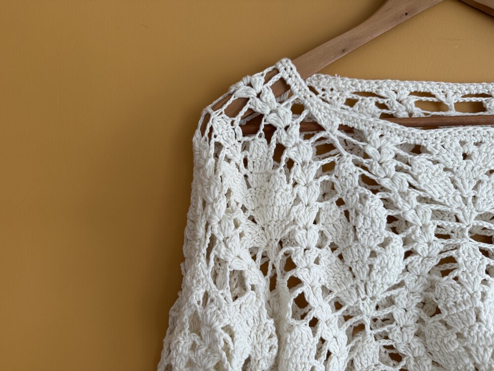 Yaprak Desenli Crop Bluz