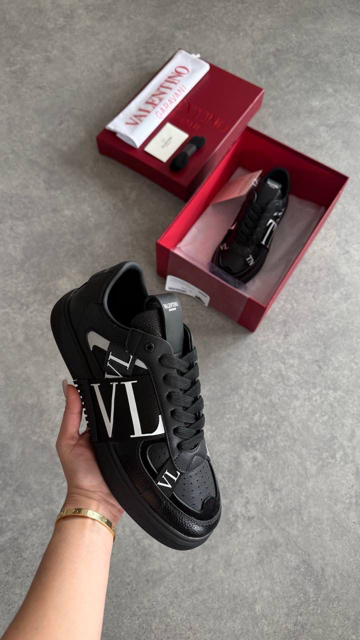 Valentino Garavani VL7N Deri Black Sneaker