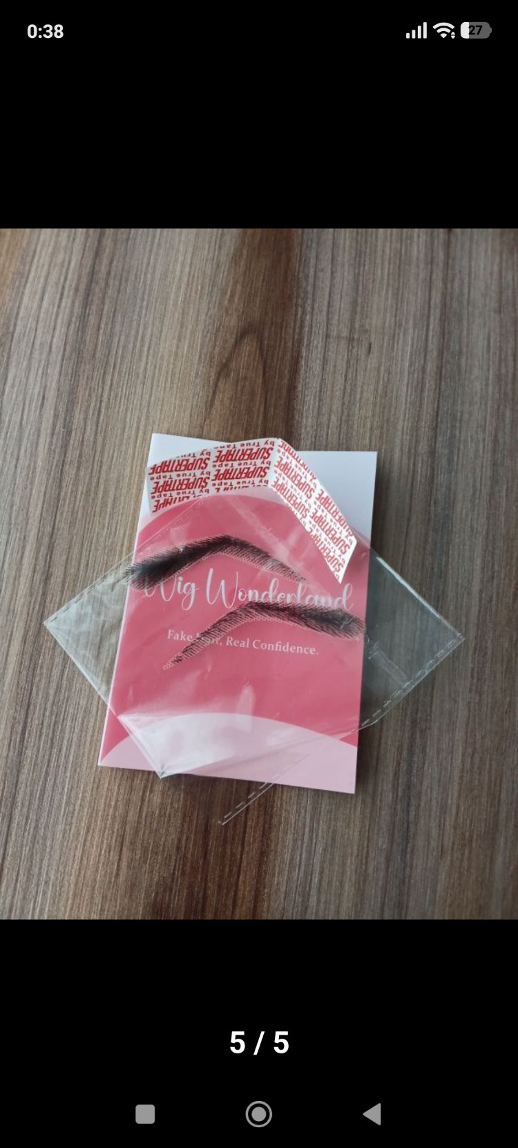 Yapışkanlı gerçekçi kaş sticker