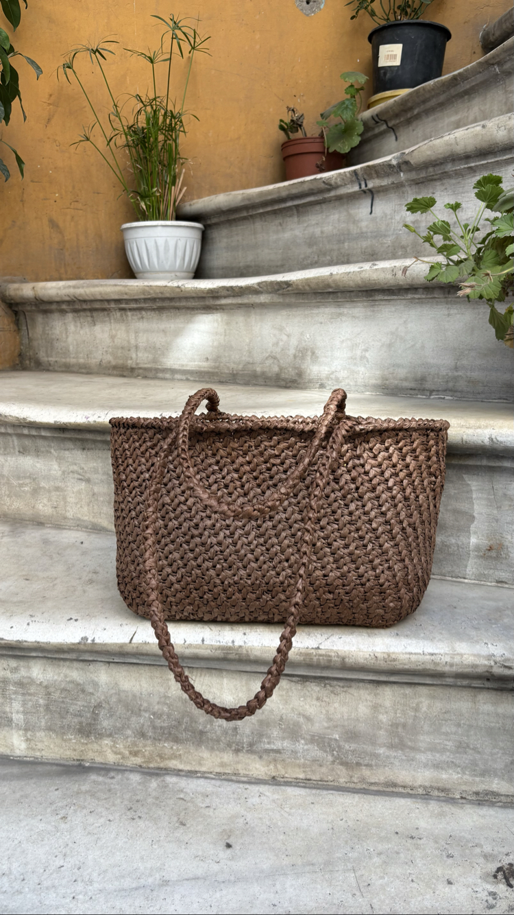 Raffia Swell Bag