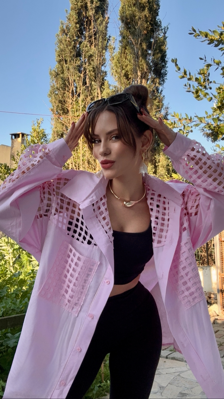Oversize Kesim Kare File Detaylı Pembe Gömlek