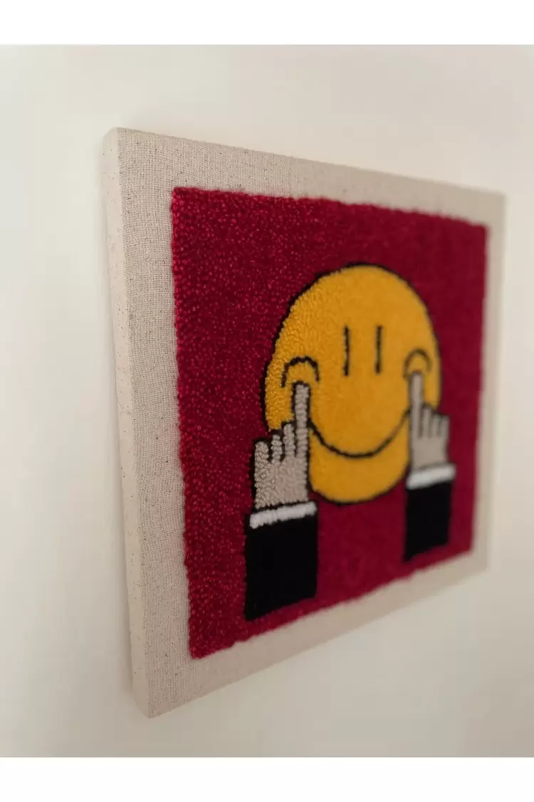 Punch Nakış İşlemeli, MDF Kapama, Gülen Surat Desenli Duvar Panosu, 25x25