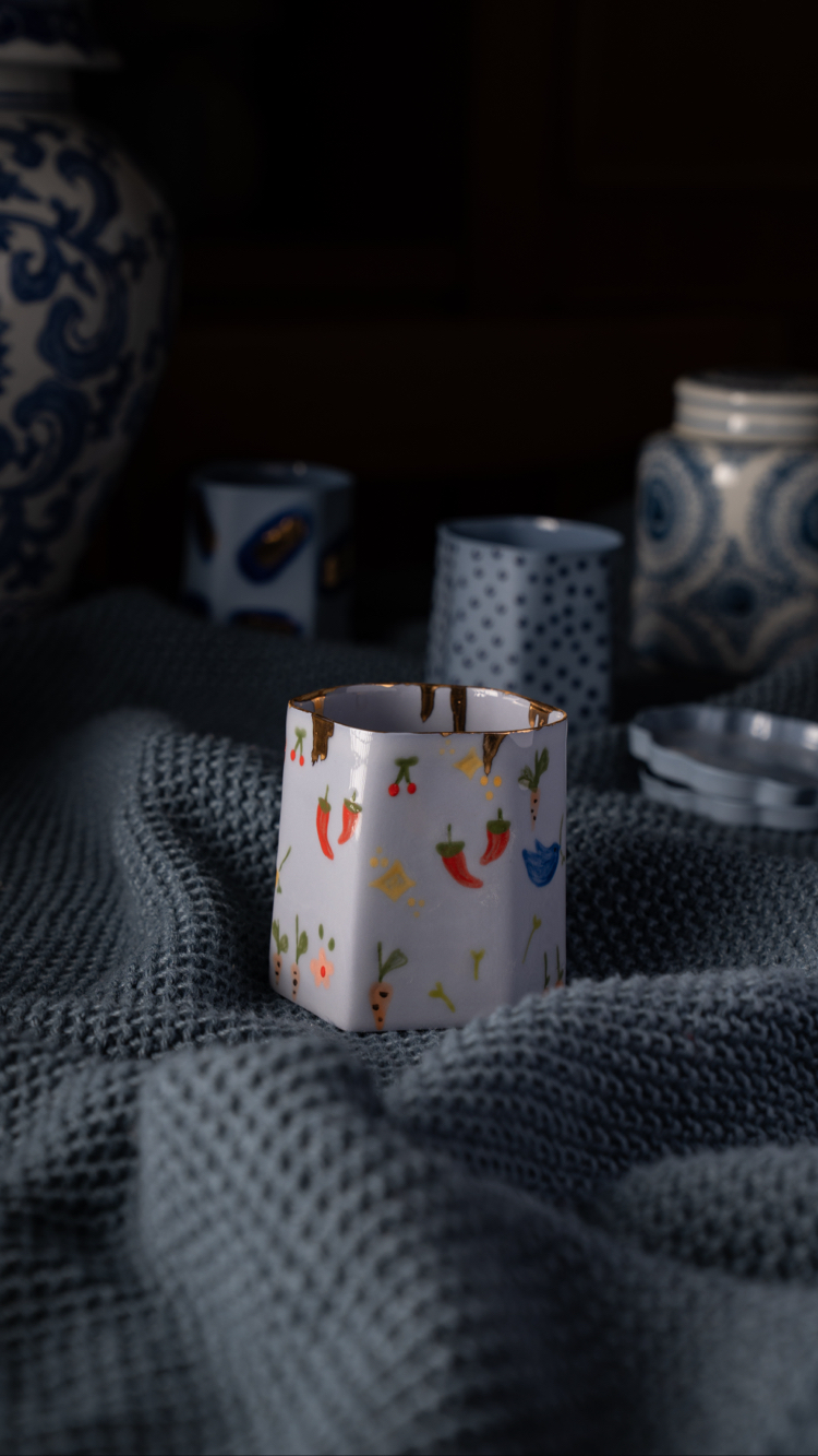 Porcelain cup