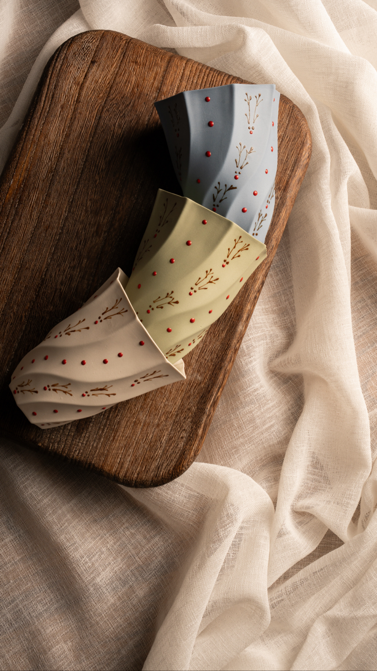 Porcelain cup / lila 
