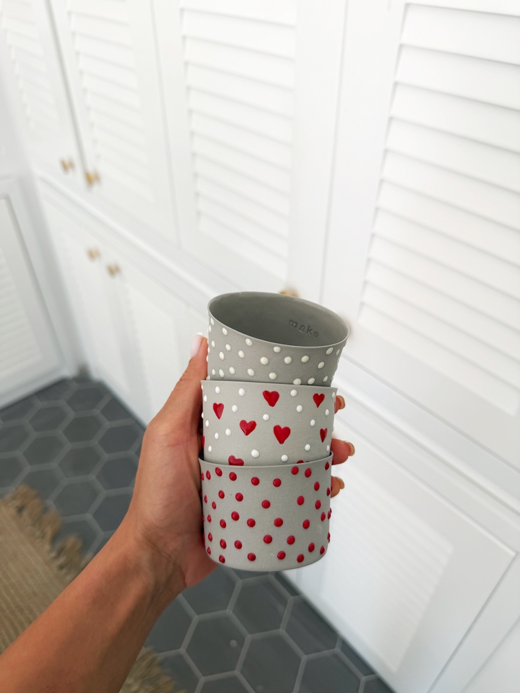 Porcelain cup