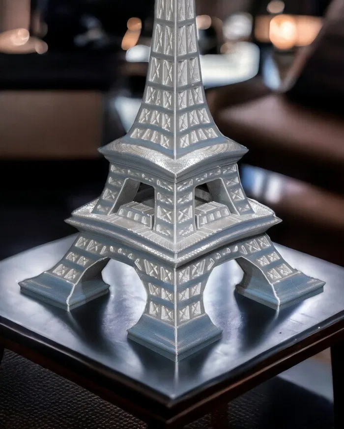 Eiffel Kulesi Modeli